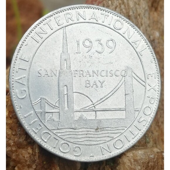 Vintage 1939 Golden Gate International Exposition Union Pacific Railroad Token - Picture 3 of 10
